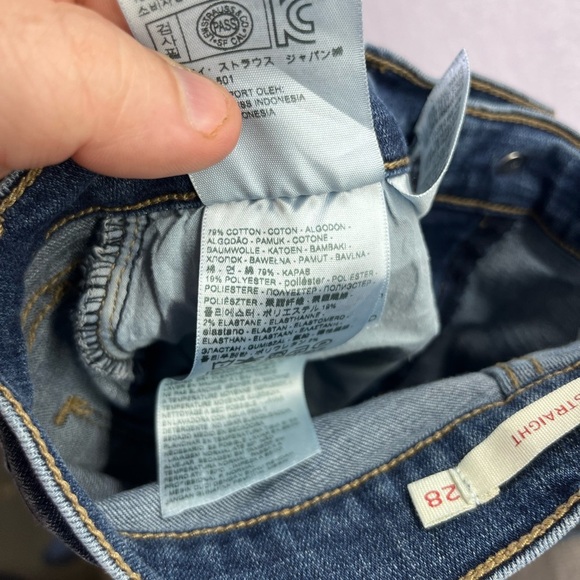 Levi’s 505 Straight Jeans Womens 28 Waist Blue Denim Stretch Cute Pants 2150 - Picture 3 of 10